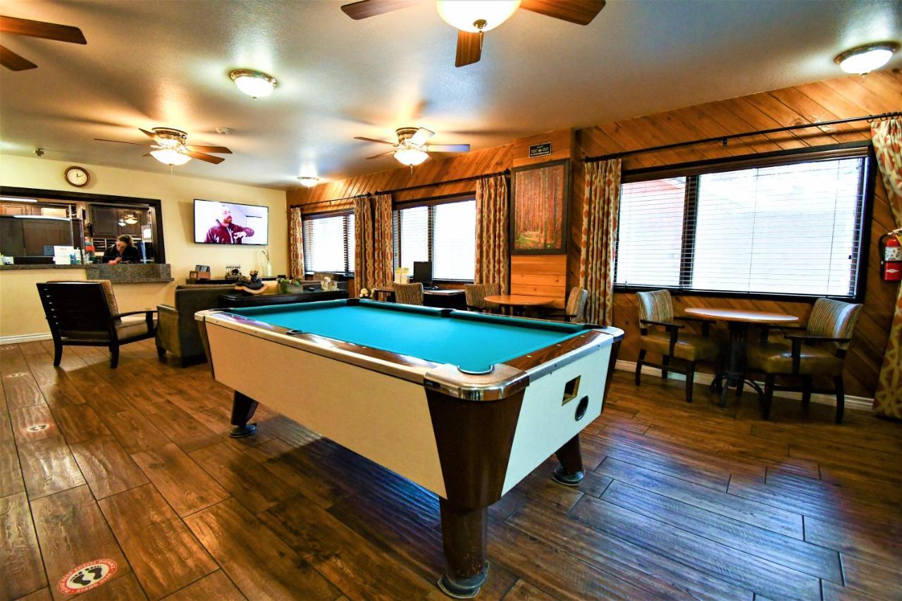 Getaways At Snow Lake Lodge Біг-Бер-Лейк Екстер'єр фото